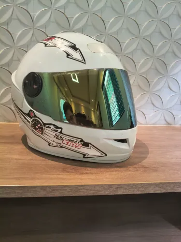 Capacete infantil 