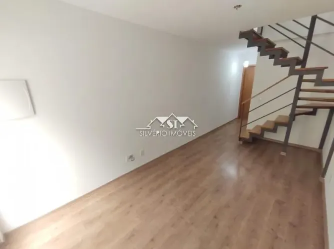 Apartamento- Petrópolis, Samambaia