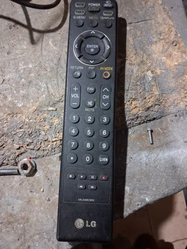 Controle remoto TV LG MKJ40653808