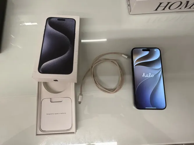 iPhone 15 pro Max 256gb azul