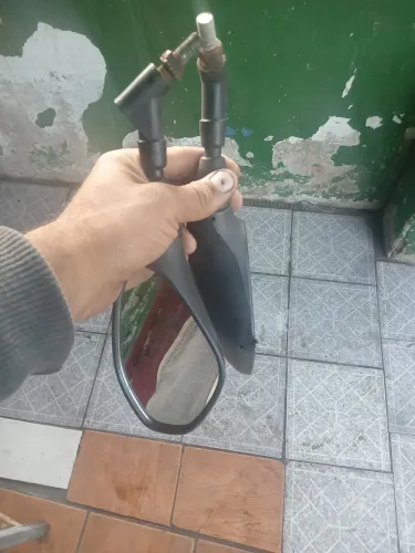Vendo retrovisor f800