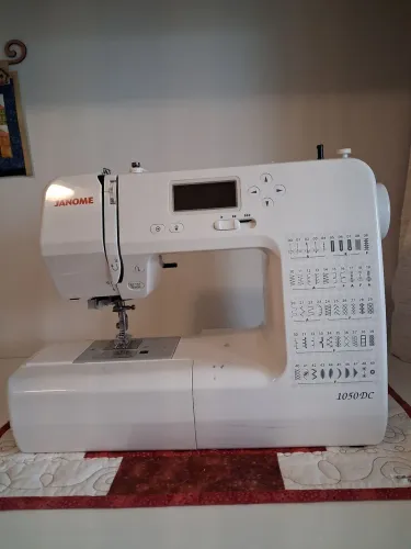 Máquina de costura Janome Eletrônica 
