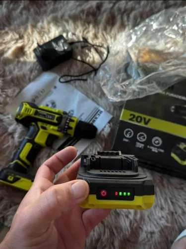 Parafusadeira Furadeira Elétrica 20V Dexoon - Nova, com 2 Baterias