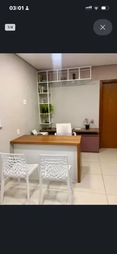 Estante de parede em L ? ferro branco e vidro temperado