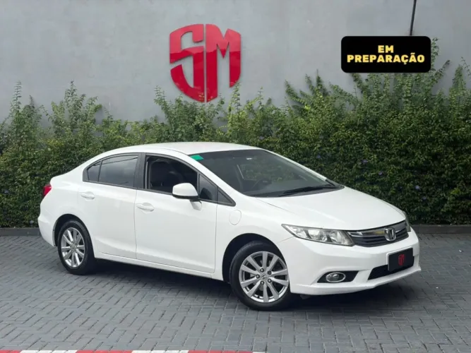 Honda Civic Sedan LXS 1.8/1.8 Flex 16V Aut. 4P 2013