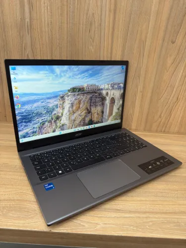 ACER I7 12th GERAÇÃO - 8GB DDR4 - SSD 256GB - FULL HD 