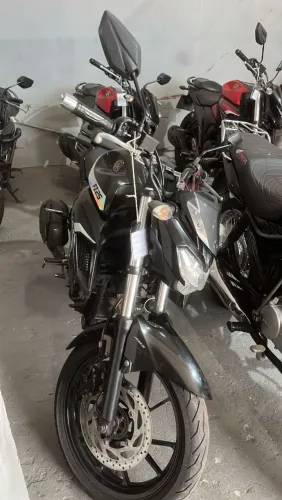 FZ25 NOVA 2018