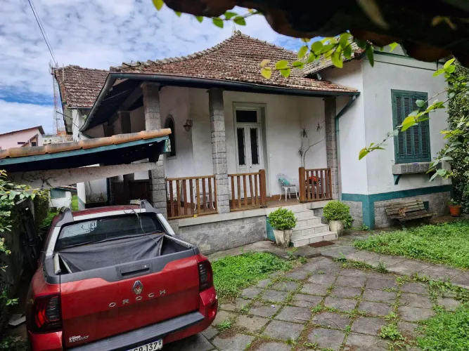 Casa a Venda / Av. Central- Ato da Serra