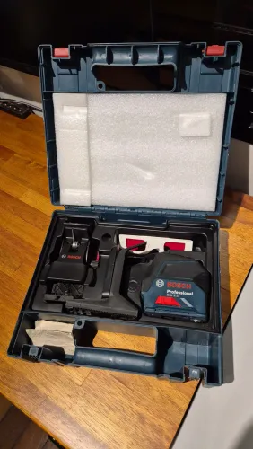 Nível Nível Laser Bosch GCL 2-15 15m com pontos de prumo (Vermelho) 