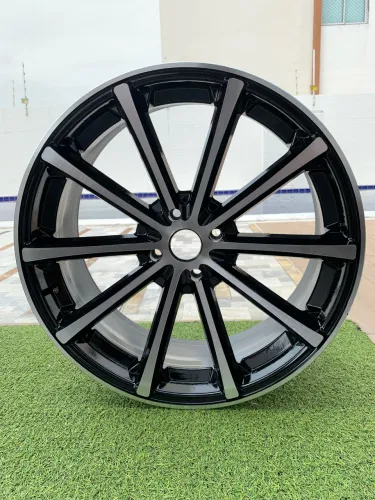 Rodas Aro 20 . Marca KR.