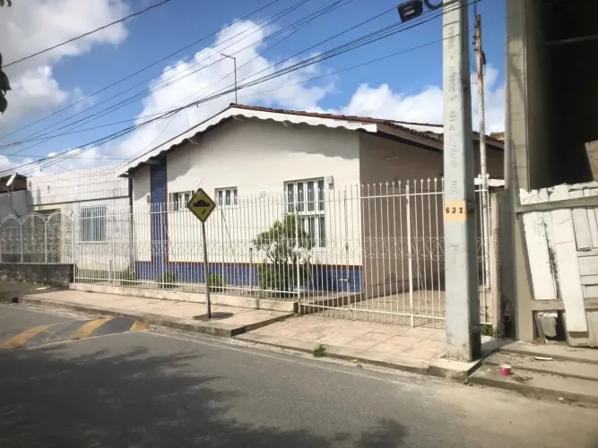 Sala Comercial para Venda em Estância, Centro, 2 banheiros, 1 vaga