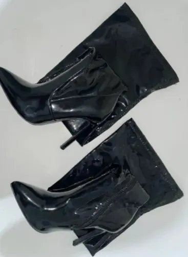 Bota cano alto preta Tam 35