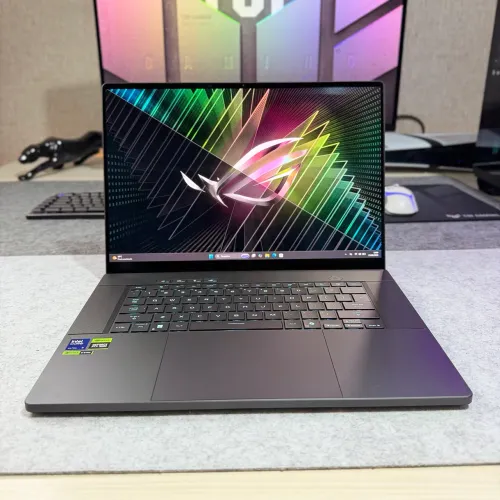 Notebook ASUS ROG Zephyrus - Core Ultra 9 RTX 5070 16GB RAM SSD 1TB 240Hz (Garantia)