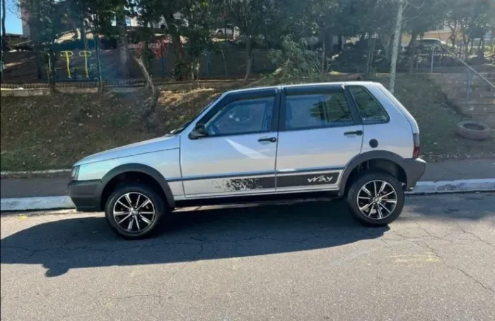 FIAT UNO MILLE 1.0 2009/2010 EXTRA