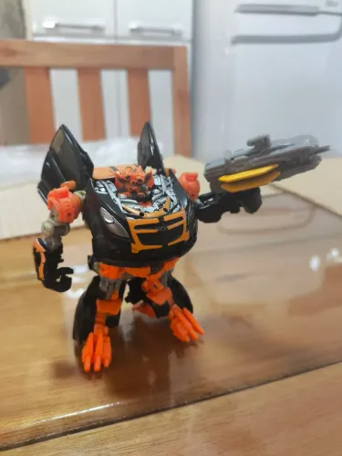 Transformers Dark Of The Moon Deluxe Class Mudflap MechTech