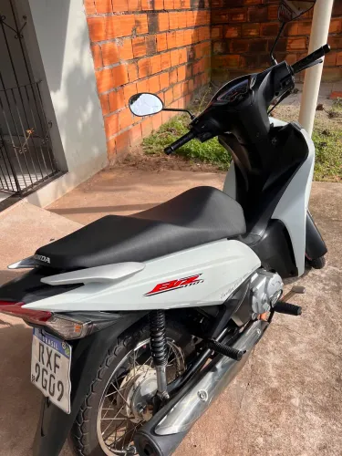Honda Biz 110i 2022/2023 Branca