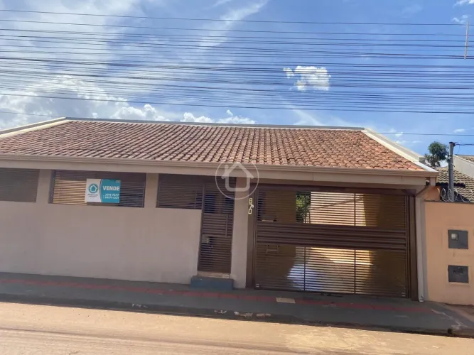 PERMUTA COM CASA MENOR OU AP. SAIDA P/ CUIABA