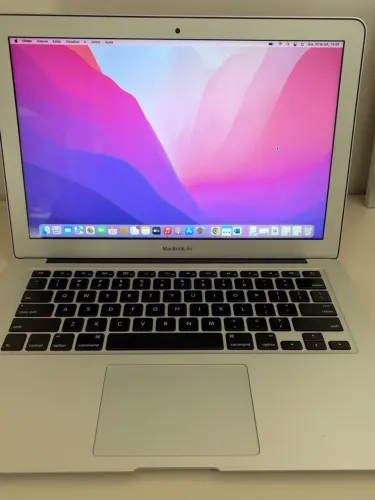 MacBook Air 13? 2017 - i5 / 8 GB / SSD 128 GB - Muito conservado