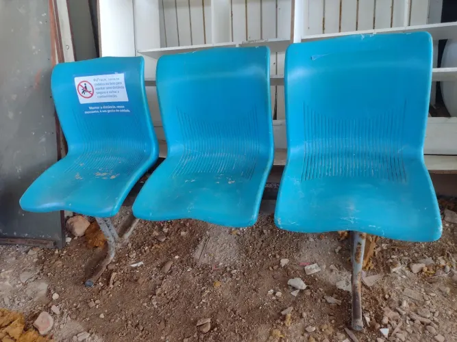 Cadeiras tríplice para sala de espera