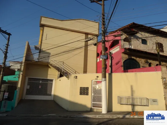 SOBRADO PARA ALUGAR NO CANGAIBA