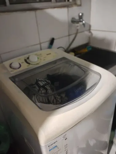 Máquina de lavar Eletrolux com defeito leia descrição