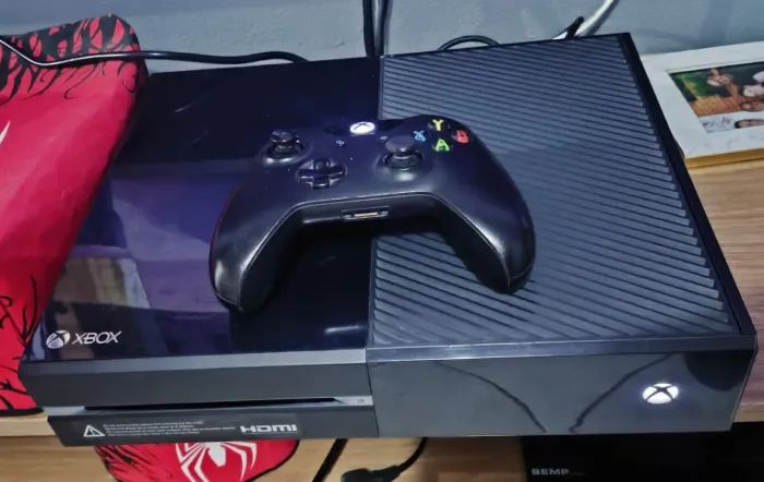 Xbox one 500 gb controle original
