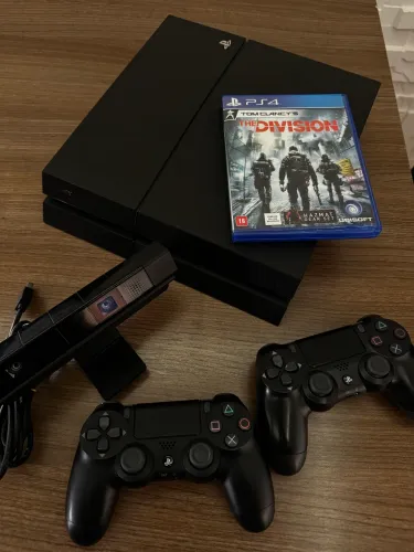 PlayStation 4 500GB Completo + 2 Controles + Câmera Sony + The Division