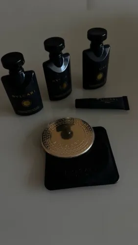 Kit Bvlgari