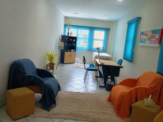 Sala comercial de 36m² para locação com 1 vaga na Vila Guiomar REF: 16852