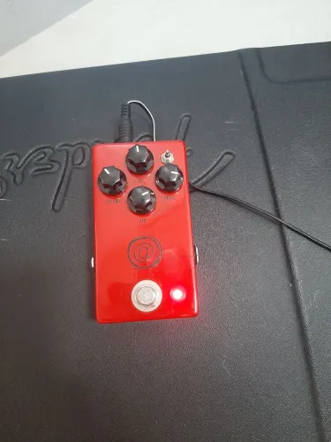 Pedal JHS AT+ Andy Timmons Signature Overdrive / Distortion - Boutique