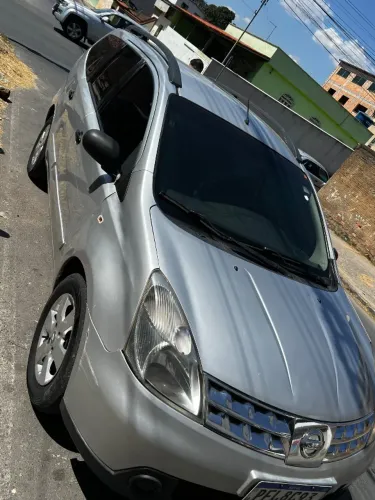 Nissan Livina Grand S 1.8 16V Flex Fuel Mec. 2011