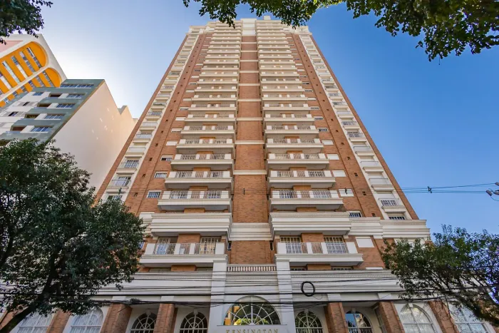 Apartamento 4 quartos - ÁGUA VERDE