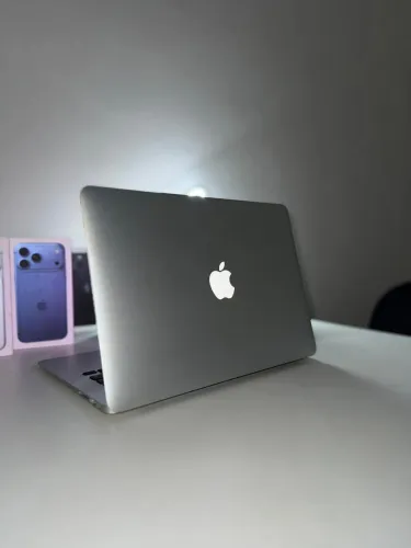 MacBook Air 2017