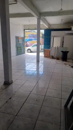 ALUGA-SE LOJA/GALPÃO COMERCIAL - 83,70 m² - BAIRRO LETÍCIA