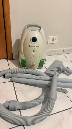 Aspirador de pó com fio