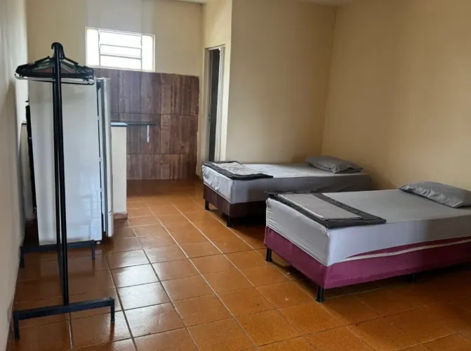 ALUGA SE KITNET MOBILIADA EM ALEXÂNIA/GO