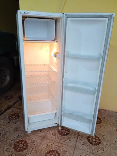 Geladeira Consul funcionando perfeitamente