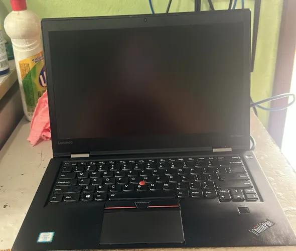 Notebook Lenovo i7 de sexta geração