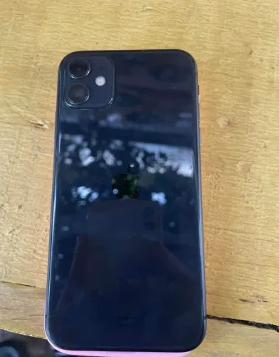 iPhone 11 preto/ 128gb