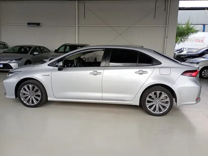 Toyota Corolla Altis Hybrid 1.8 16V Flex Aut. 2020