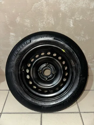 Roda aro 15 4x100 com pneu quebra galho