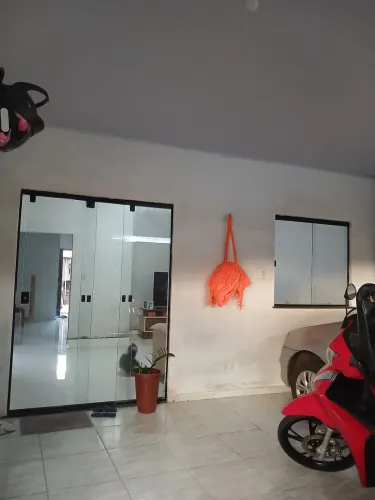 Casa pra vender no conjunto Geniparana.,cidade operária.