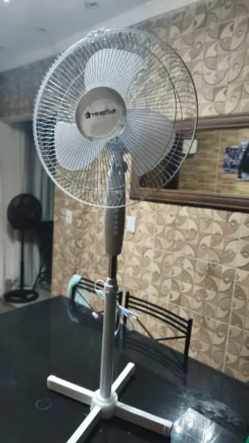 VENTILADOR NOVO 3 HÉLICES 3 VELOCIDADES SILENCIOSO. FAÇO ENTREGA MEDIANTE TAXA.