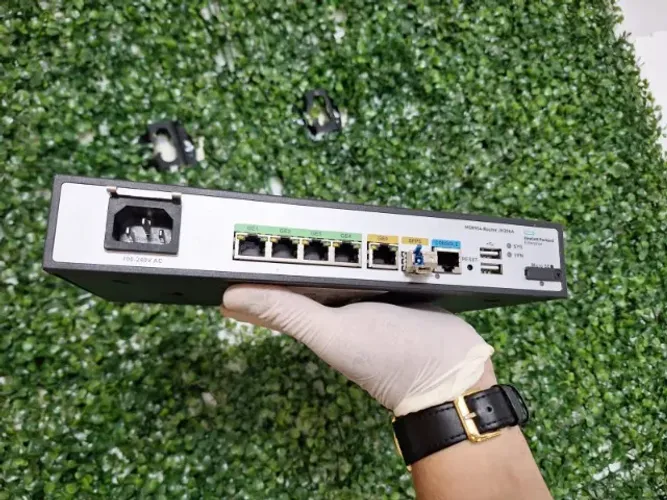 Datacom Dm2500 6gt+2gc