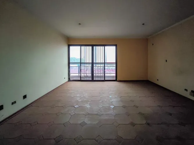 Apartamento à Venda no Centro de Limeira 189,60m² de Conforto e Espaço