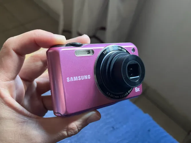 Câmera Samsung ES68 12.2mp rosa