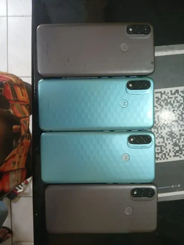 Celular muito bom e ótimas condições de uso