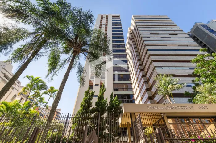 APARTAMENTO À VENDA COM 3 SUÍTES NO CAMBUÍ EM CAMPINAS/SP.