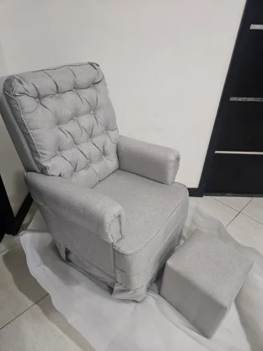 Poltrona de amamentação