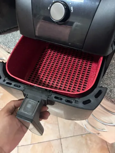 Air Fryer Britânia BFR50 5,5 Litros 220V - Usada Apenas 3 Vezes